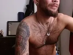 Amateur Watch Live Sex Cams of dominantthewolf