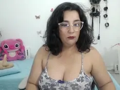 Amateur Best live sex cam show of mom_hot