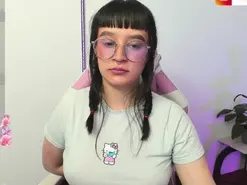 Amateur Free Porn Cam of hot_moon_18