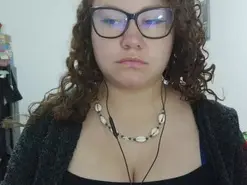 Amateur Sex Cam of Curly_greeneyed