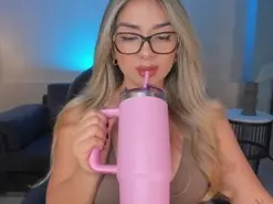 Amateur Nude Webcam of ChloePreston