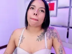 Amateur Adult Webcams of ZoeSwam