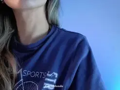 Amateur Live Sex of carol_blonde