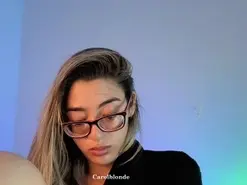 Amateur Watch Live Sex Cams of carol_blonde