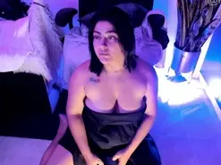 Amateur Live Porn of lucy26_