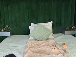 Amateur Adult Webcam of ThaisCeleste