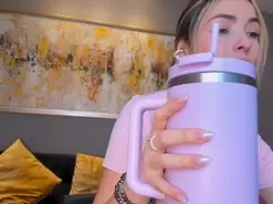 Amateur Live Sex of StacyWoods