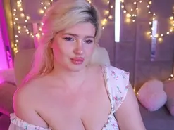Amateur Nude Webcam of CocoSecret
