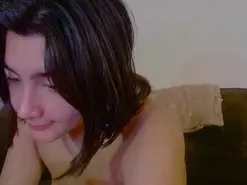 Amateur Live Sex Cam of Silent_Petite
