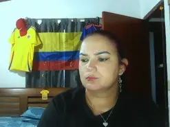 Amateur Sex Cam of Ariel_69