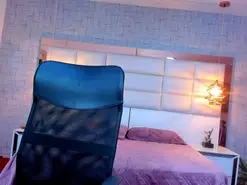 Amateur Adult Webcam of Nohemi_Louse