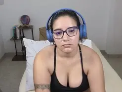 Amateur Sex Cam of Moon_woman