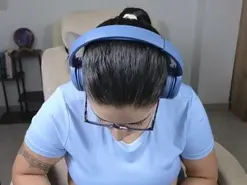 Amateur Adult Webcam of Moon_woman