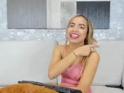 Amateur Free Porn Cam of Lucia_janne