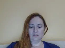 Amateur Live Sex Cam of zara_red
