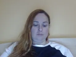 Amateur Free Porn Cam of zara_red