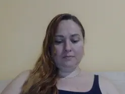 Amateur Adult Video Chat of zara_red
