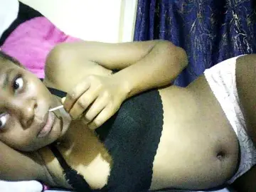 Bongacams Nude Webcam of Sweetebonny