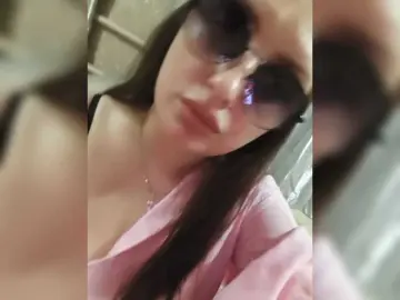 Bongacams Free Porn Cam of parapapa13