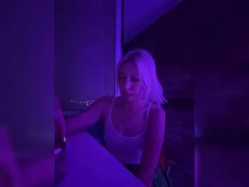 Bongacams Live Sex Cam of Cosmos13131