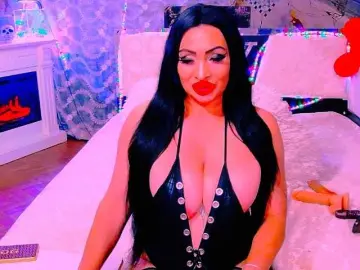 Bongacams Nude Webcam of AliyaMoon