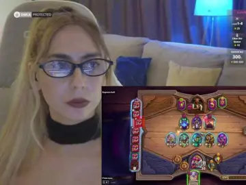 Bongacams Best Webcam of -Light-Fury-