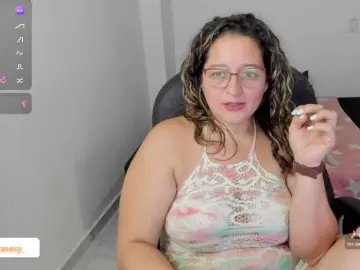 Bongacams Free Porn Cam of alejandramilf