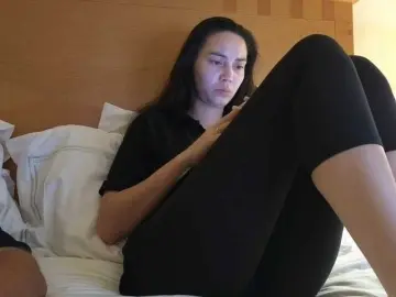 Bongacams Free Live Porn of Mr-and-Mrs-Smith-XXL