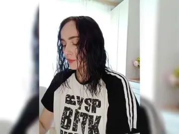 Bongacams Watch Live Sex Cams of KarenClark