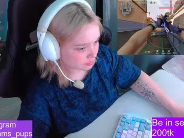 Bongacams Free Porn Cam of AlinaAdams