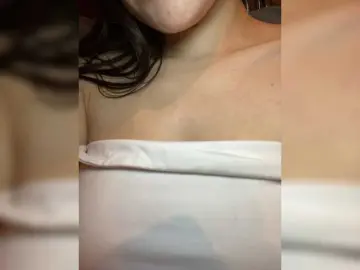 Bongacams Nude Webcam of Wallis