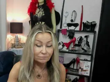 Bongacams Nude Webcam of soft-crystal