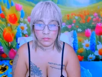 Bongacams Adult Webcams of indianroxy