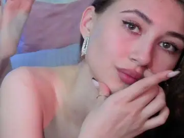 Bongacams Live Sex Cam of AffiinaLovsx