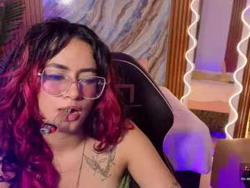 Bongacams Live Porn of Kristen-tay