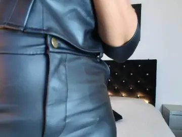 Bongacams Watch Live Sex Cams of Shanon-mature