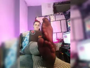 Bongacams Live Sex Cam of monicaangels