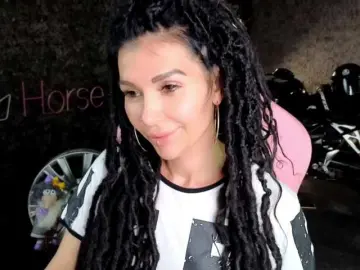 Bongacams Live Porn of -BABAYAGA-