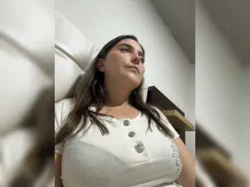 Bongacams Watch Live Sex Cams of karlacortes1