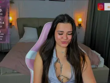 Bongacams Live Sex of EvaRaider