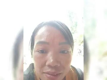 Bongacams Free Porn Cam of trieungan89