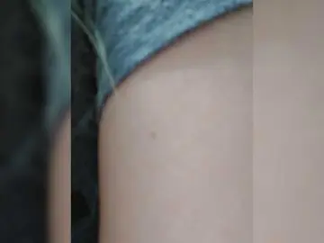 Bongacams Private Sex Chat of LittleSammy