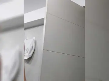Bongacams Live Porn of LittleSammy