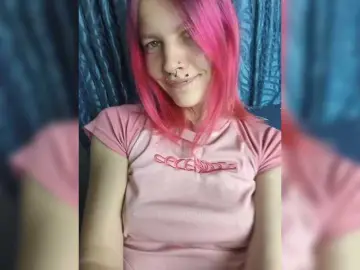 Bongacams Best live sex cam show of SquirtApril