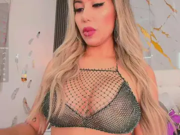 Bongacams Private Sex Chat of EmilyLeah
