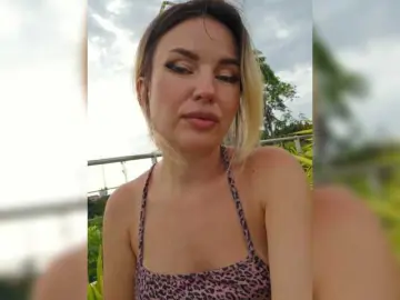 Bongacams Adult Webcam of MinniMia