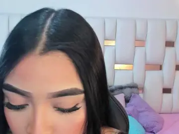 Bongacams Nude Webcam of NauthyNahomi