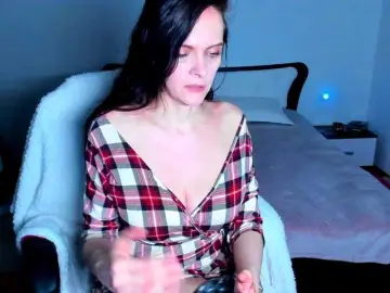 Bongacams Adult Video Chat of SexQueen11