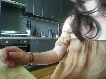 Bongacams Live Sex Cam of YourSerenity