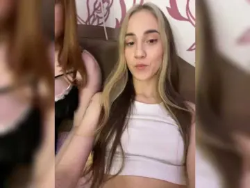 Bongacams Free Live Porn of SweetPussies